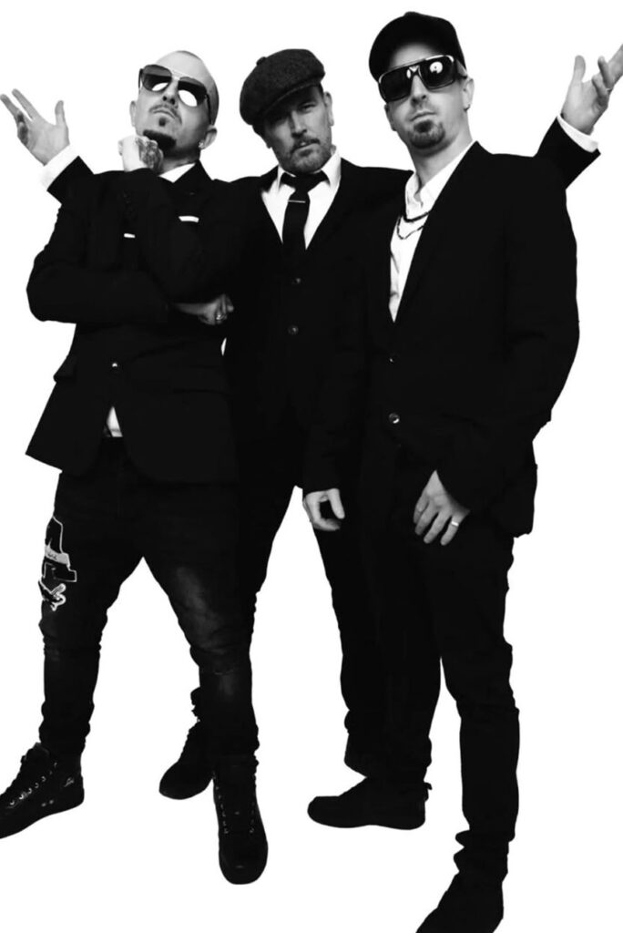 East 17